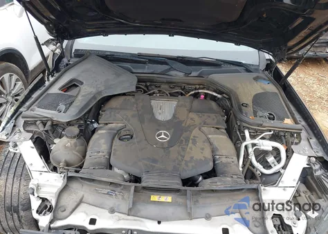 2019 Mercedes-Benz E 450 4Matic z USA, uszkodzony, nr VIN WDDZF6JB2KA579102
